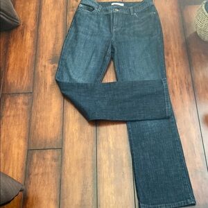 Women’s Blue Jeans